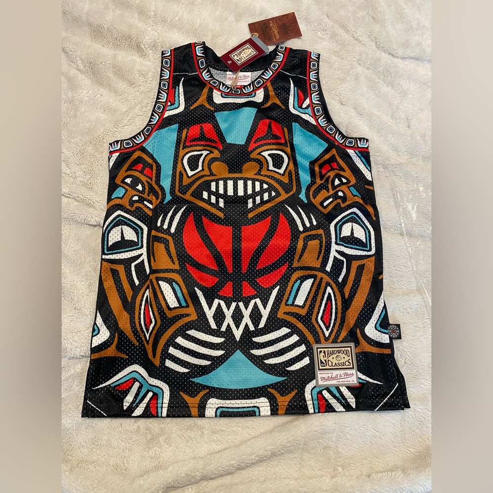 Mitchell & Ness Vancouver Grizzlies Youth Jersey - BNWT